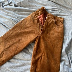 Genuine suede vintage 80s high waisted pants.